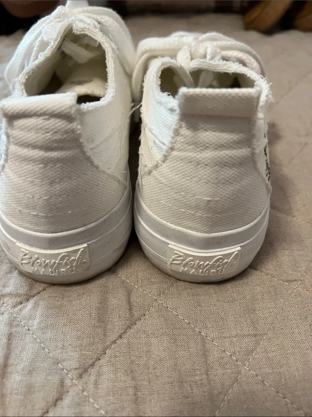 Blowfish Malibu White Low-Top Canvas Sneakers